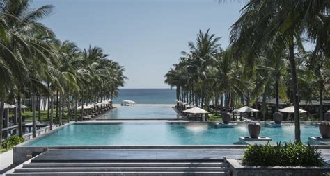 Consider a stay at the four seasons resort the nam the resort also offers gorgeous family villas, complete with a separate themed space for kids. Four Seasons Resort The Nam Hai - Hotels - Vietnam - Siamar…