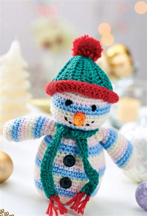 I personally am a big pattern fan. Crochet snowman toy Crochet Pattern