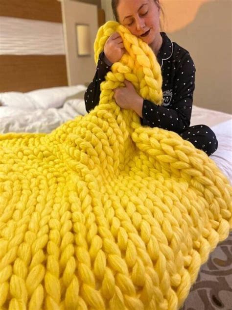 33 Cozy Chunky Knit Blankets Youll Love 2022 List