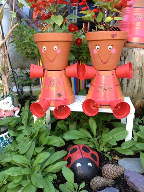 20 Amazing Garden Ideas For Stacked Pots Flower Pots Flower Pot