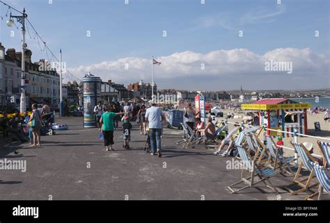 Seafront Promenade Weymouth Hi Res Stock Photography And Images Alamy
