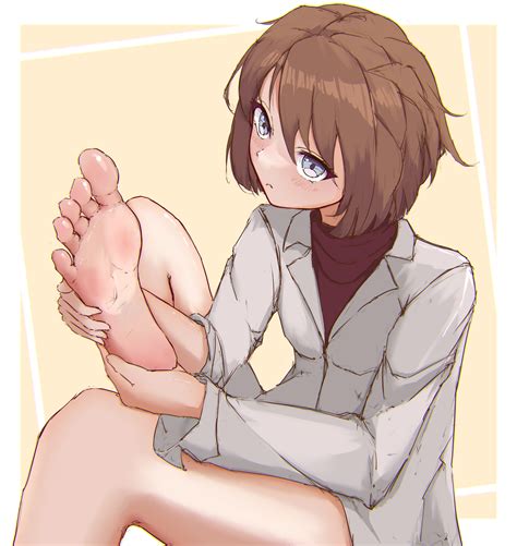 Miyano Shiho Meitantei Conan Absurdres Highres 1girl Barefoot