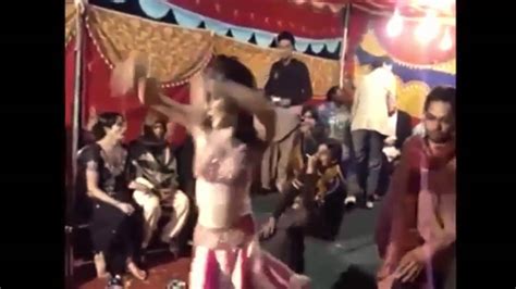 Pakistani Wedding Mujra Dance Youtube