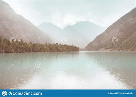 Kinney Lake Stock Image Image Of Natural Canada Journey 168381825