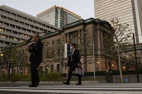 Bank Of Japan Lets A Benchmark Rate Rise Causing Yen To Surge Wsj