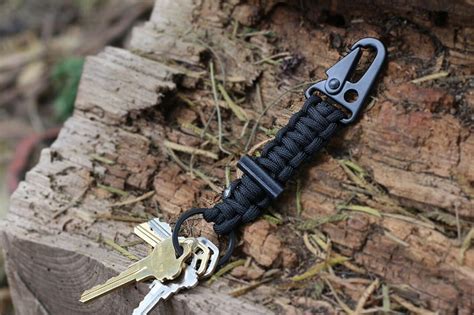 Free delivery and returns on ebay plus items for plus members. Paracord Keychain: Simple Steps to Make Your Own Personalized Model