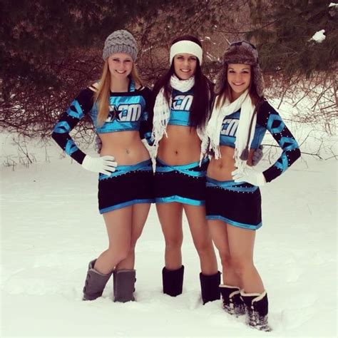 Winter Cheer Photo Shoot Awesome For All Star Cheer Gyms In Cold