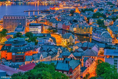 挪威包括哪些城市挪威的城市名称大全挪威的三大城市大山谷图库