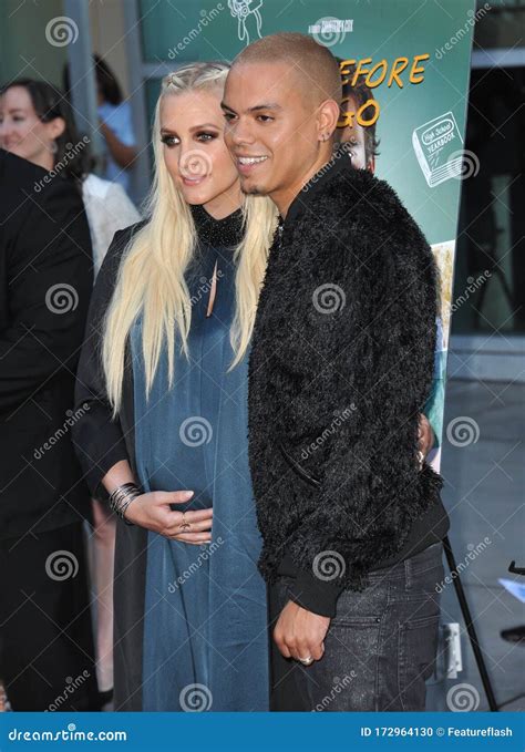 Evan Ross And Ashlee Simpson Editorial Image Image Of Simpson Talent 172964130