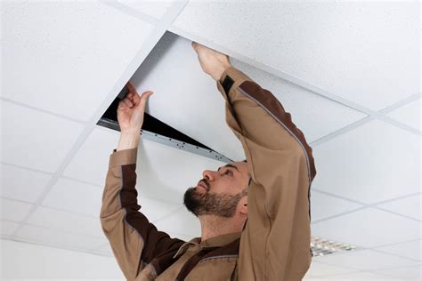 Your starting point on the ceiling can be any corner of the room. How to Install Ceiling Tiles Without Breaking Them