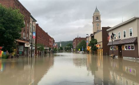 Live Updates Major Flooding Causes Road Closures And Evacuations