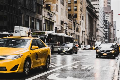 Fotos Gratis Calle Coche Ciudad Urbano Taxi Vehículo Carros