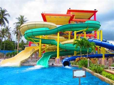 Splash Jungle Water Park