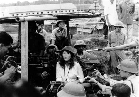 Vintage Photographs Of Jane Fondas Trip To North Vietnam In 1972