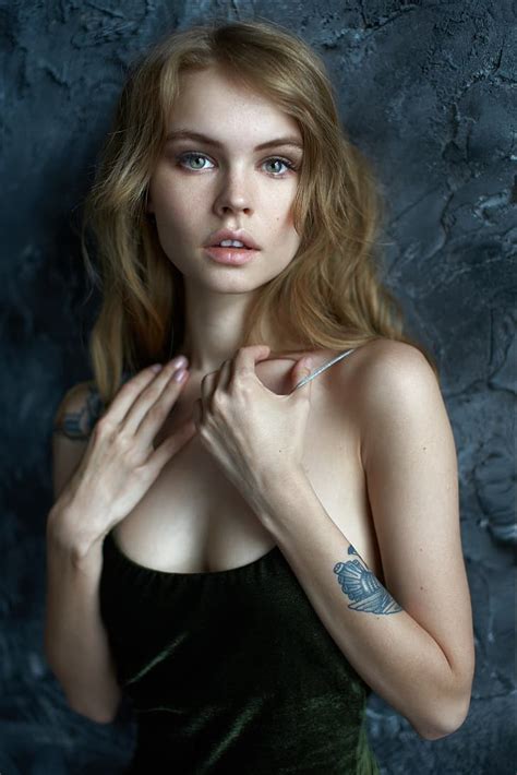 Anastasia Scheglova Women Model Blonde Looking At Hot Sex Picture