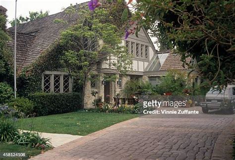O J Simpson House Photos And Premium High Res Pictures Getty Images