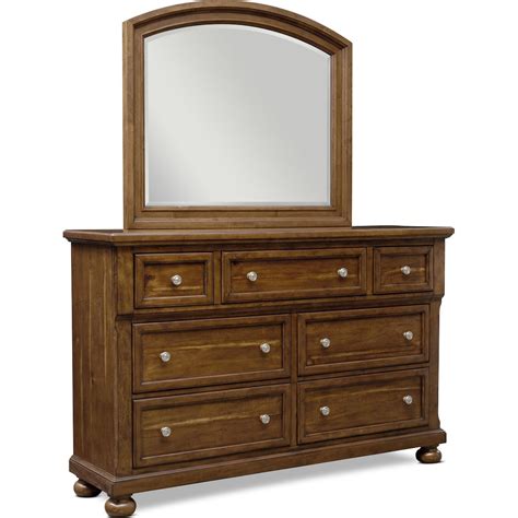 Hanover 5 Piece Storage Bedroom Set With Dresser And Mirror Value City Furniture And Mattresses