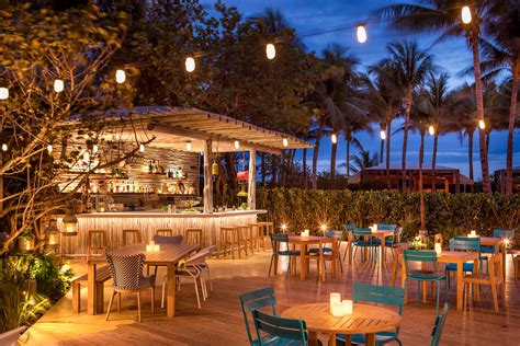 South Beach Miami Bars And Outdoor Restaurants W South Beach