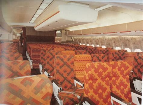 World Airways Dc 10 Cabin In 2020 Aircraft Interiors Vintage