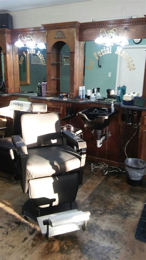 My Station At Old Tyme Barber Shop In San Antonio Tx Barber Shop Barbershop Design Barber