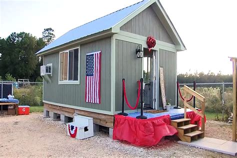 Texas Students Build Tiny Homes To Help Homeless Veterans Sheltering