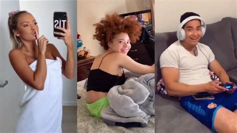 Tiktok Nakey Naked Challenge Girlfriends Reaction To Me Walking