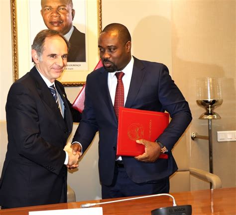 Embaixada Da República De Angola Em Portugal Angola E Portugal Assinam Acordo Para Formação