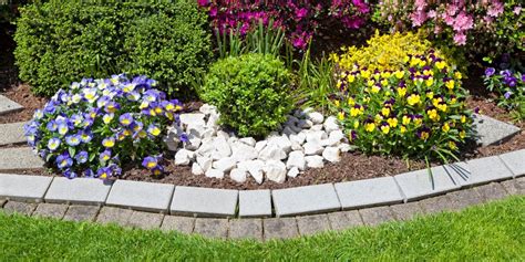 3 Benefits Of Edging Pavers For Flower Beds Toms Yardscape Inc