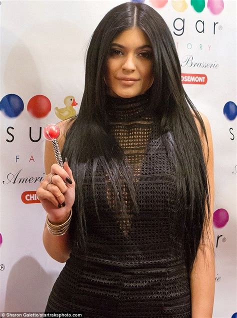 Kylie Jenner Wears Crochet Dress As She Hosts Opening Of Sugar Factory Kylie Jenner Look