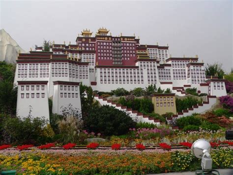 Solve Potala Palce Lhasa Tibet Former Home Of Hh The Dalai Lama