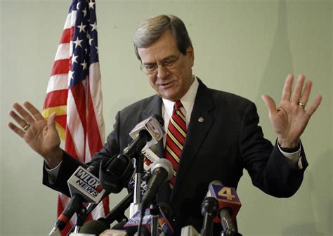 Trent Lott Remember Him Says Congress Should Fix Obamacare Los