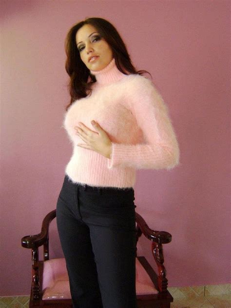 Untitled Pink Fuzzy Sweater Fluffy Sweater Angora Sweater Crop Top