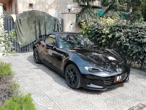 Este legendario deportivo japonés, guarda una mística especial, no por nada, es el roadster más vendido. Mazda Mx5 2015 of adil.0001 - Member Ride 116066 | PakWheels