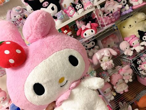 Pin By Paopi On Cute In 2020 Hello Kitty My Melody Cute Teddy Bears
