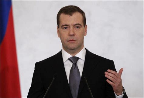 Medvedev Vil Ha Politiske Reformer Vg