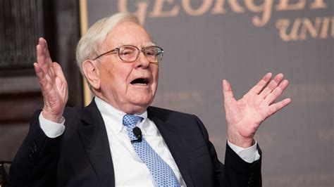 Shareholder payouts, liquidity and solvency ratios. Cash at Buffett's Berkshire Hathaway hits new record with ...