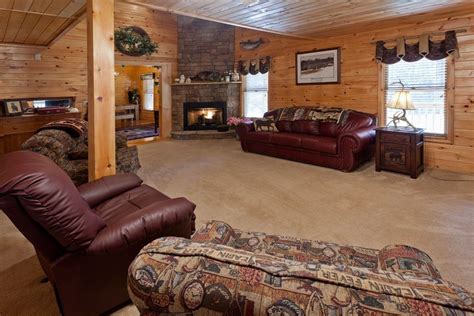Check spelling or type a new query. Sleepy Bear Hollow - Living Room | Georgia cabin rentals ...
