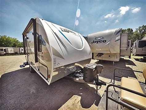 Jayco Vs Coachmen Which Is Better And Why Jayco Travel Trailer