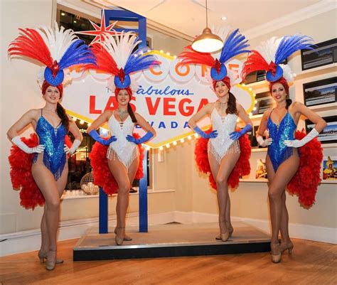 Las Vegas Showgirls Showgirls Dancers For Hire London Uk