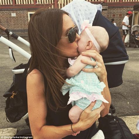 Kyly Clarke Shares Instagram Snap Of Her Daughter Kelsey Lee Enjoying Virgin Flight Daily Mail