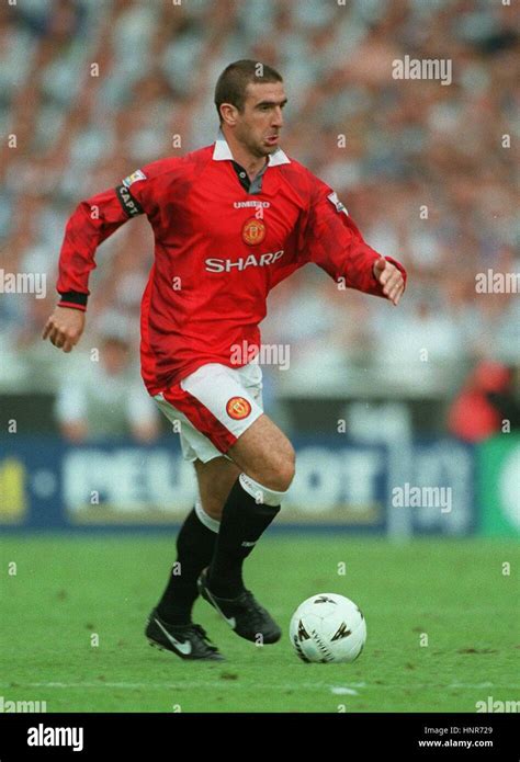 Eric Cantona Manchester United Fc 13 August 1996 Stock Photo Alamy