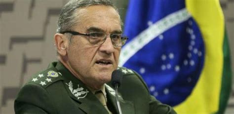 Comandante Do Exército Diz Que Intervenção Exigirá “sacrifícios” E Pede Decreto Complementar