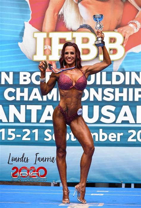 Lourdes Iñurria imbatible Campeona europea bikini fitness Vivaleliana