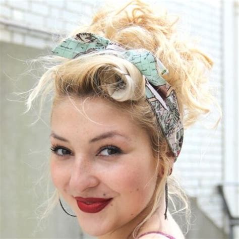 Top 114 Hair Pin Up Styles Ideas Polarrunningexpeditions