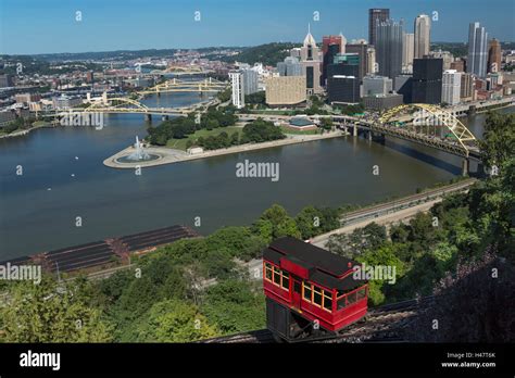 Duquesne Incline Red Cable Car © Duquesne Heights Incline Preservation