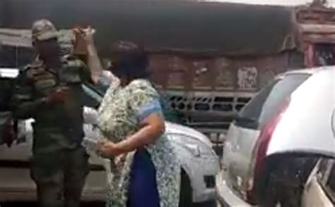 Delhi Woman Who Thrashed Armyman In Full Public View Apologises After Being Arrested