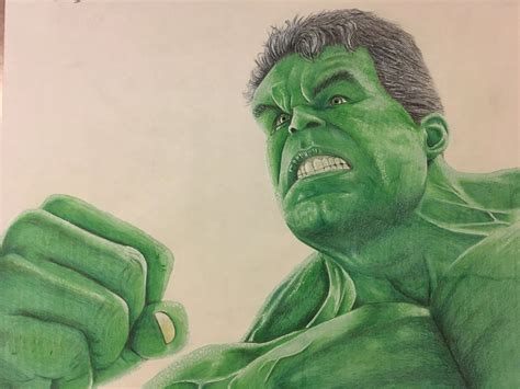 Ritratto Supereroe Disegno Realistico A Matita Colorata Di Hulk