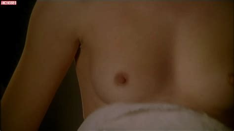 Naked Manuela Arcuri In Il Peccato E La Vergogna My Xxx Hot Girl