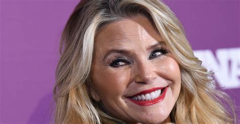 Christie Brinkley Calls Out Trolls Mocking Her Wrinkles Huffpost Entertainment