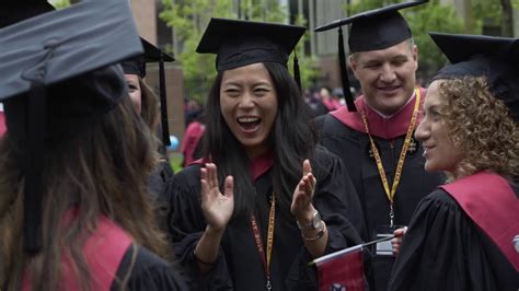 How Much Do Harvard Business School Graduates Make Businesser